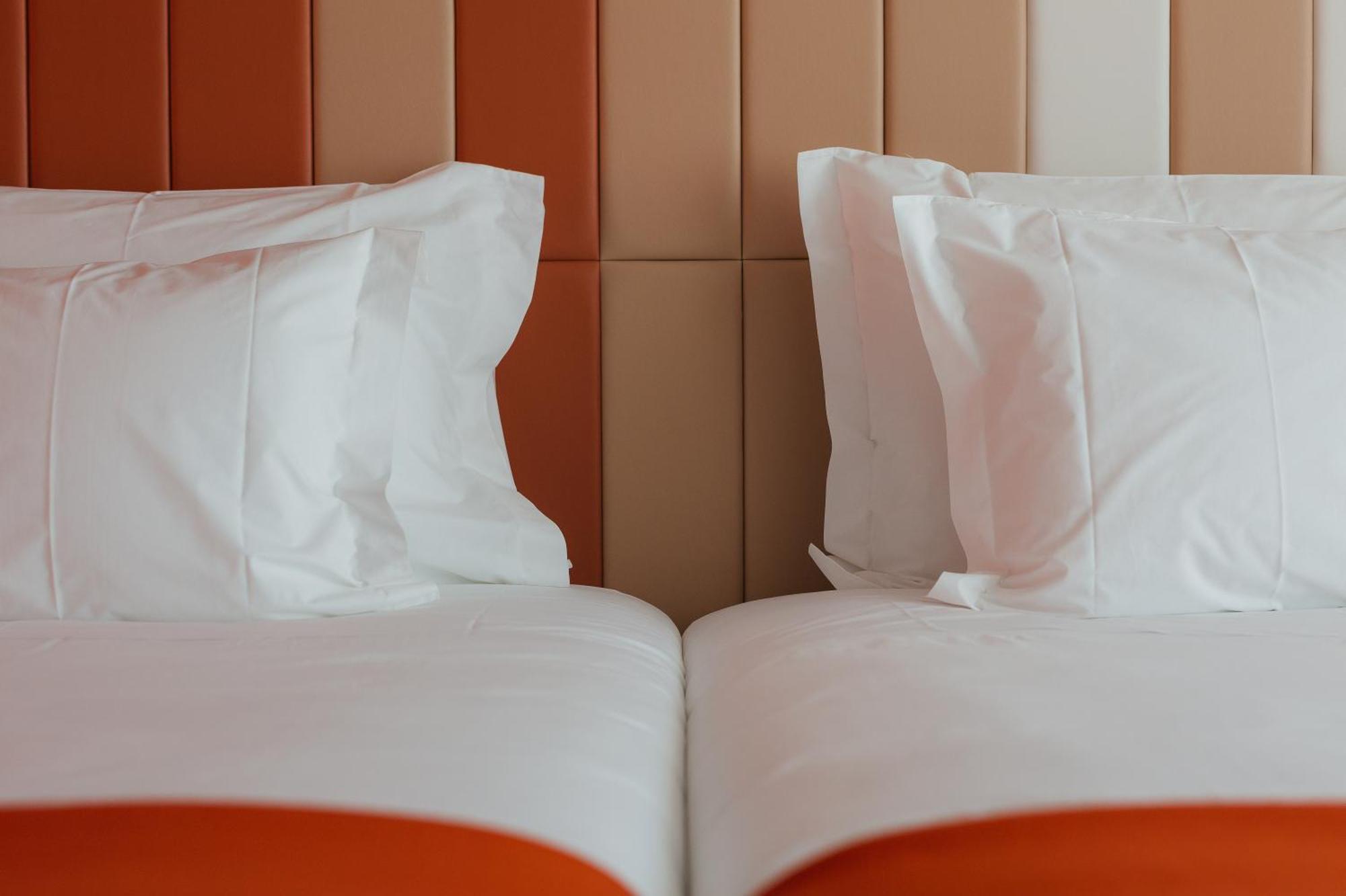 Lumen Hotel & The Lisbon Light Show Zimmer foto