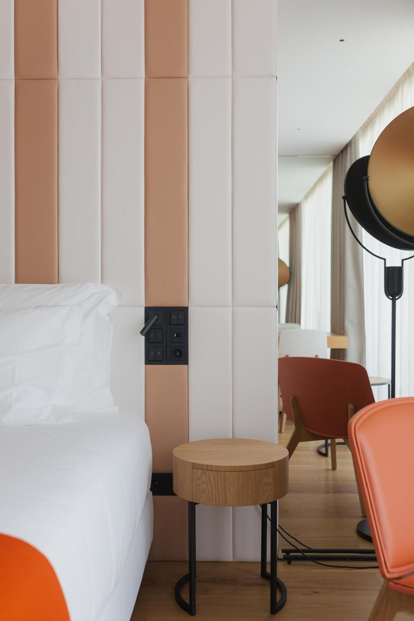 Lumen Hotel & The Lisbon Light Show Zimmer foto