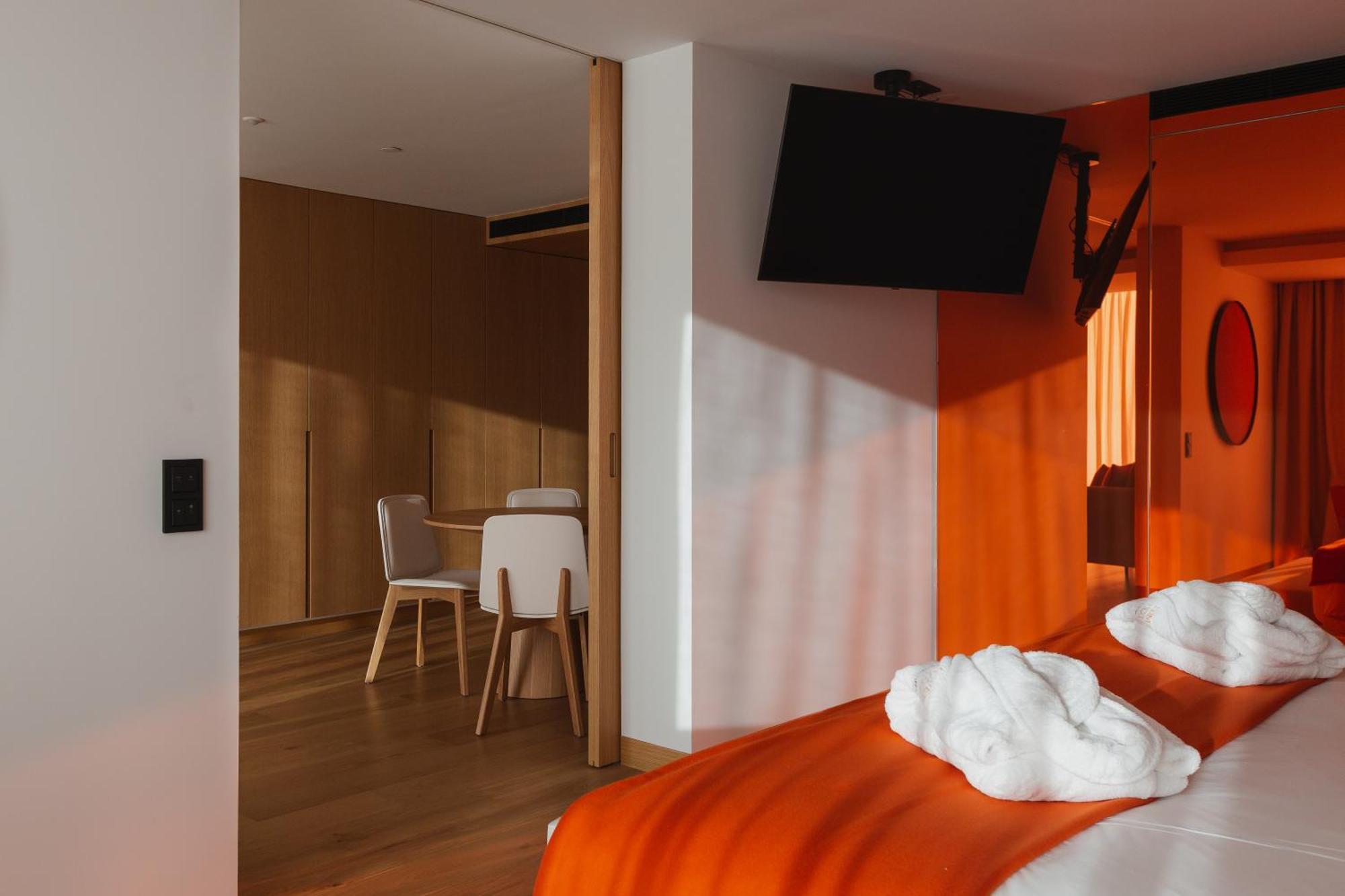 Lumen Hotel & The Lisbon Light Show Zimmer foto